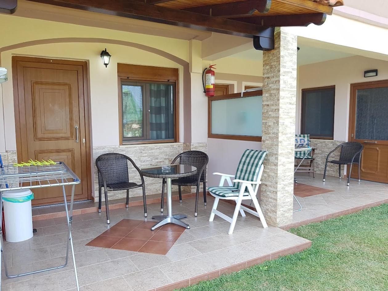 Villa Melina 1 Koínira Exterior foto