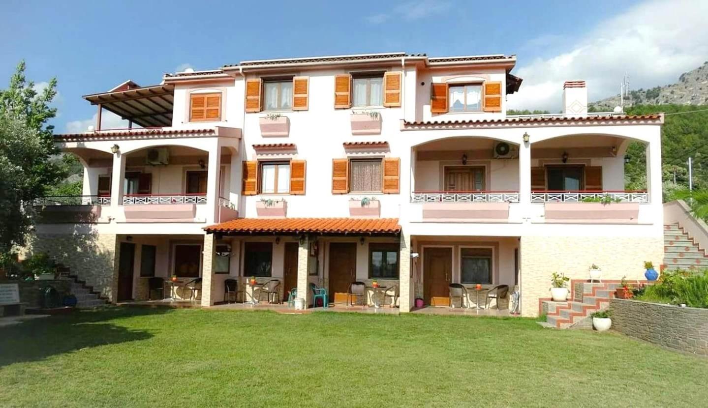Villa Melina 1 Koínira Exterior foto